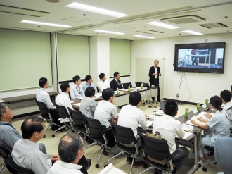 写真：介護ロボット等取り組み連絡会の様子